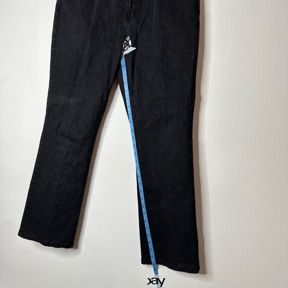 DG2 Diane Gilman Solid Black Mid-Rise Denim Jeans Stretch Straight Leg 10 - Picture 8 of 11